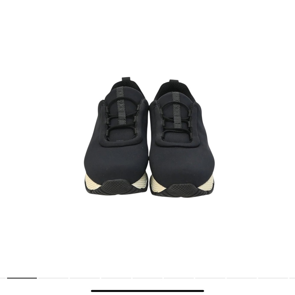 Prada sneakers for women
Size 38.5
In good condition - Picture 4 of 11